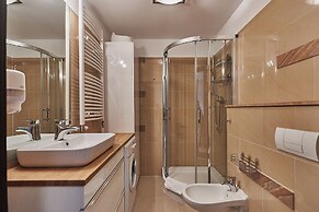 Stella Baltic by Baltic Home