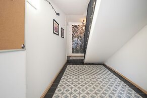 Cozy Studio in Łódź by Renters