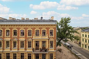 Cozy Studio in Łódź by Renters