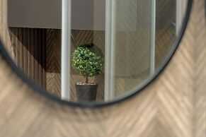 Cozy Studio in Łódź by Renters