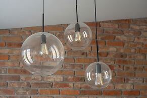 Cozy Studio in Łódź by Renters