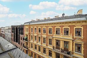 Cozy Studio in Łódź by Renters