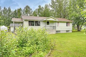 Centrally Located Soldotna Apartment w/ Patio!