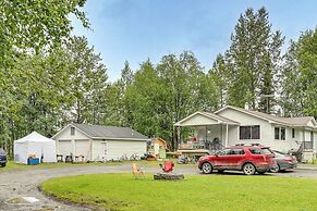 Centrally Located Soldotna Apartment w/ Patio!