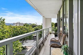 Coastal Harbour Lights -pool Gym Prime Location