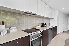 Coastal Harbour Lights -pool Gym Prime Location