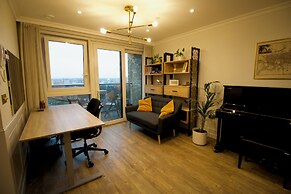 Surrey Quays Apartment