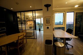 Surrey Quays Apartment