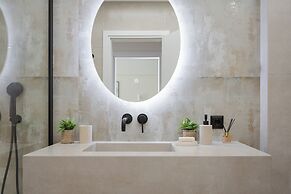 Athenian Stylish Apartment