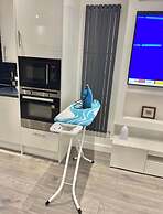 Uppamosluxurious London House With 4 Bedrooms