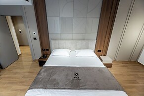 Bolt Boutique Hotel
