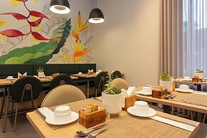 Hotel Roochelle Convention by Nobile