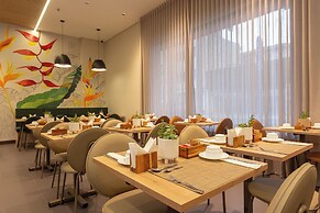 Hotel Roochelle Convention by Nobile