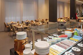 Hotel Roochelle Convention by Nobile