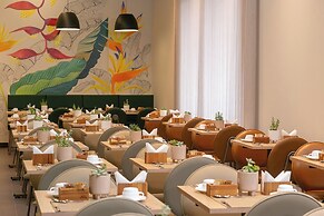 Hotel Roochelle Convention by Nobile