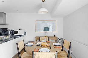 The Masts 37 Dart Marina