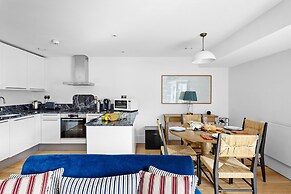 The Masts 37 Dart Marina