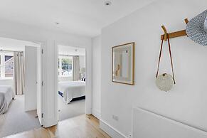 The Masts 37 Dart Marina