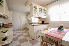 Tess Villa Becerra in Alhaurin de la Torre