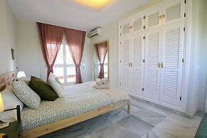 Tess Villa Becerra in Alhaurin de la Torre