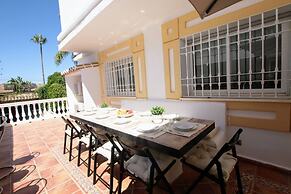 Tess Villa Becerra in Alhaurin de la Torre