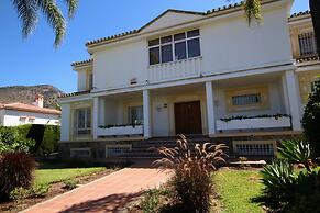 Tess Villa Becerra in Alhaurin de la Torre