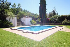 Tess Villa Becerra in Alhaurin de la Torre