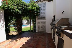 Tess Villa Becerra in Alhaurin de la Torre