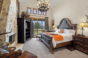 Private Ranch - Pool, Ping Pong, Yoga, Weddings, Games