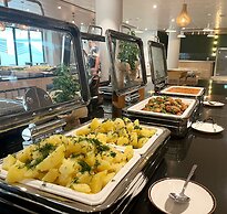 Spark by Hilton Pobierowo