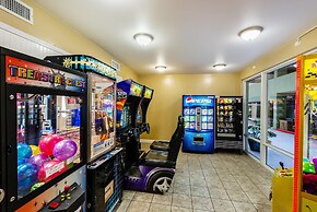 Waters Edge #213- Sea Dreams