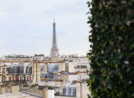 Apartment special location Tower Eiffel