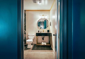 The Fainting Couch Boutique Hotel