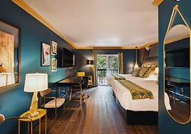 The Fainting Couch Boutique Hotel