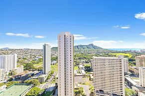 Premium Remodeled Condo with Ocean View and Parking