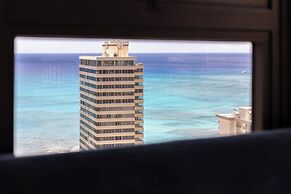 Premium Remodeled Condo with Ocean View and Parking