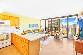 Premium Remodeled Condo with Ocean View and Parking