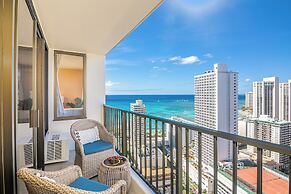 Premium Remodeled Condo with Ocean View and Parking