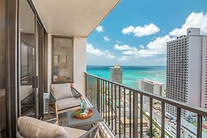 Premium Remodeled Condo with Ocean View and Parking