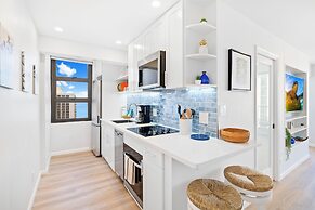 Premium Remodeled Condo with Ocean View and Parking