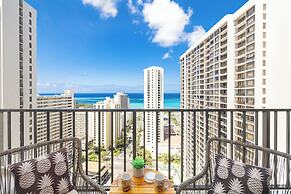 Premium Remodeled Condo with Ocean View and Parking