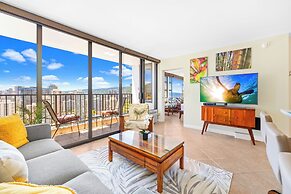 Premium Remodeled Condo with Ocean View and Parking