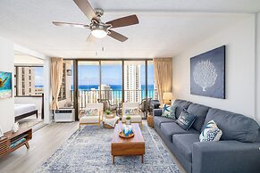 Premium Remodeled Condo with Ocean View and Parking