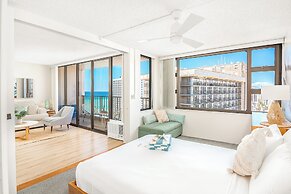 Premium Remodeled Condo with Ocean View and Parking