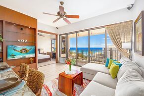 Premium Remodeled Condo with Ocean View and Parking