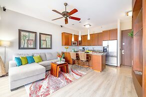 Premium Remodeled Condo with Ocean View and Parking