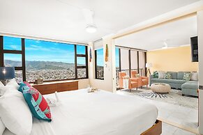 Premium Remodeled Condo with Ocean View and Parking