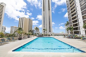 Premium Remodeled Condo with Ocean View and Parking