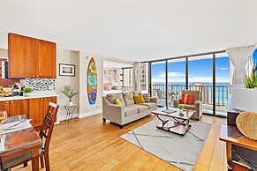 Premium Remodeled Condo with Ocean View and Parking