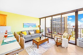 Premium Remodeled Condo with Ocean View and Parking